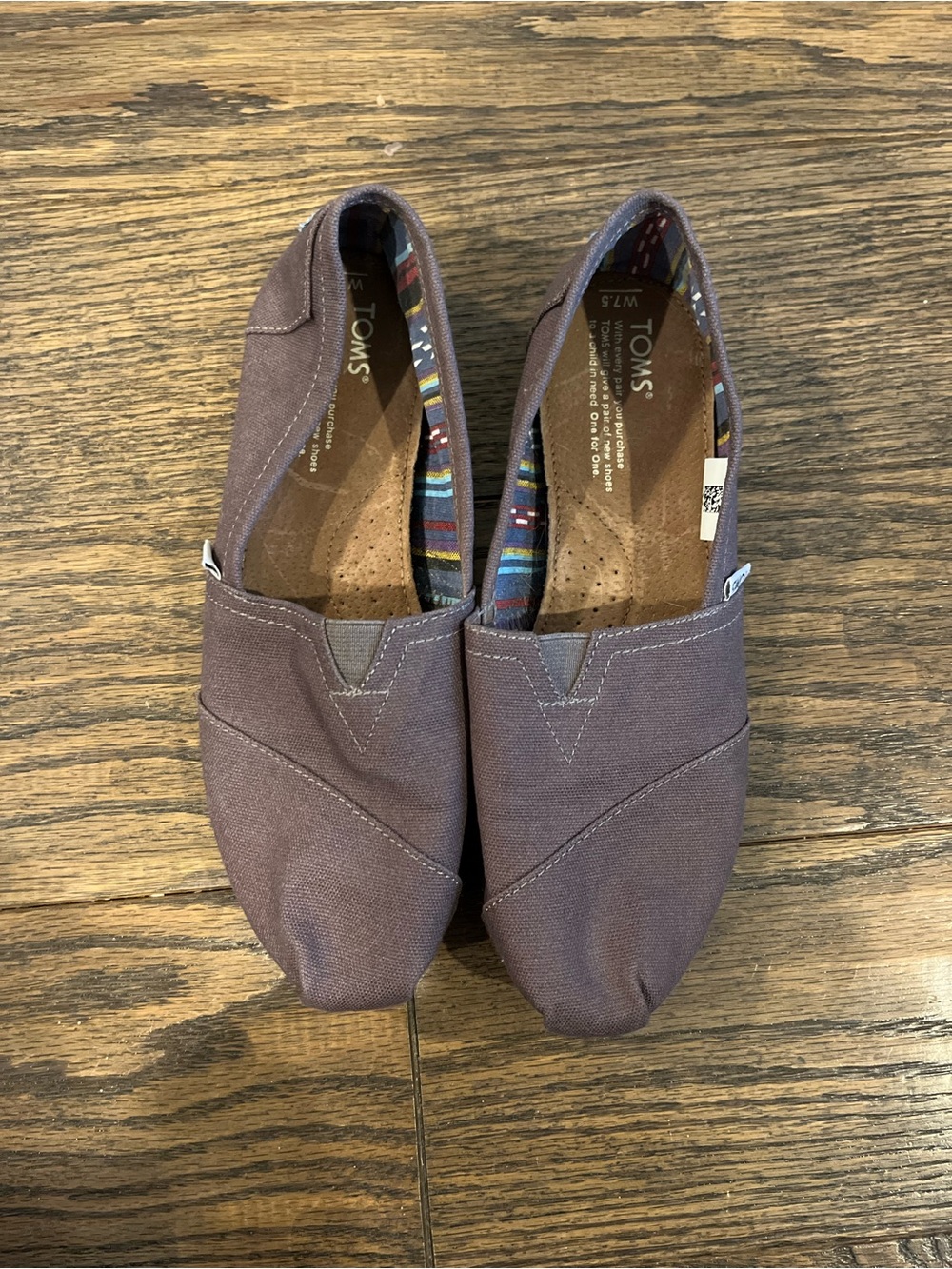 Toms Alpargata slip-on canvas flats in dusty plum/grey with striped lining